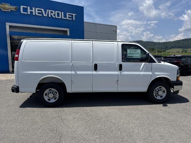 2025 Chevrolet Express Cargo 2500 Base