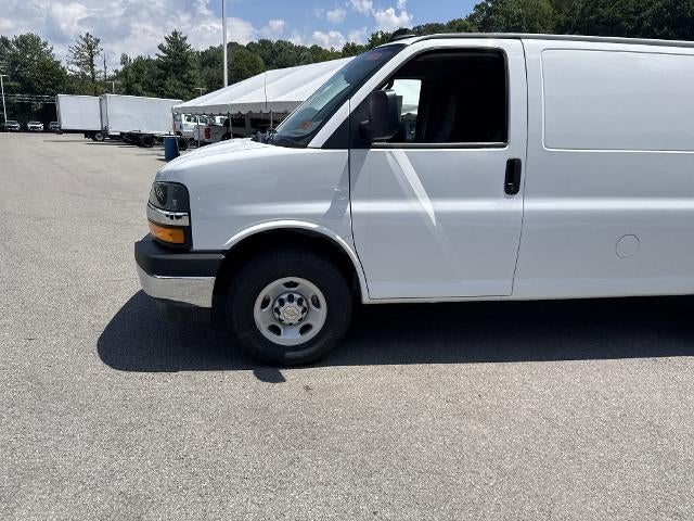 2025 Chevrolet Express Cargo 2500 Base