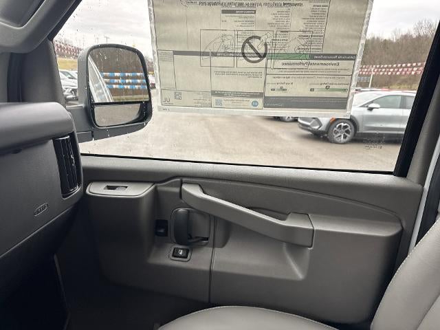 2025 Chevrolet Express Cargo 2500 Base