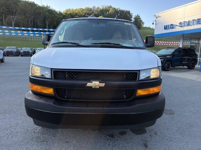 2025 Chevrolet Express Cargo Base