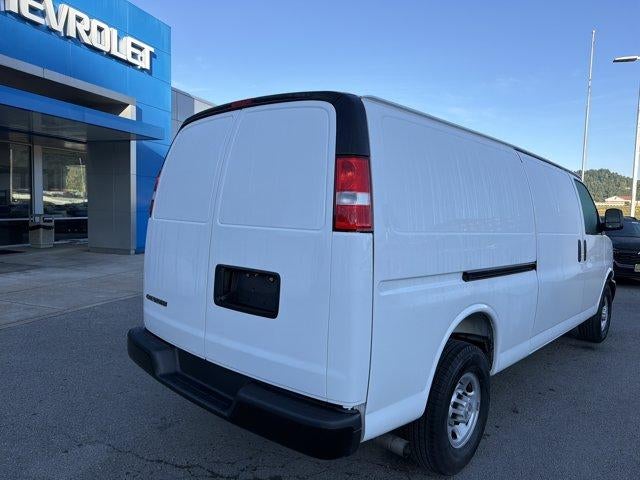 2025 Chevrolet Express Cargo Base