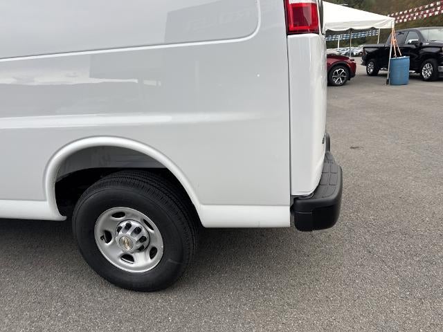 2025 Chevrolet Express Cargo 2500 Base