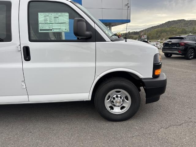 2025 Chevrolet Express Cargo 2500 Base