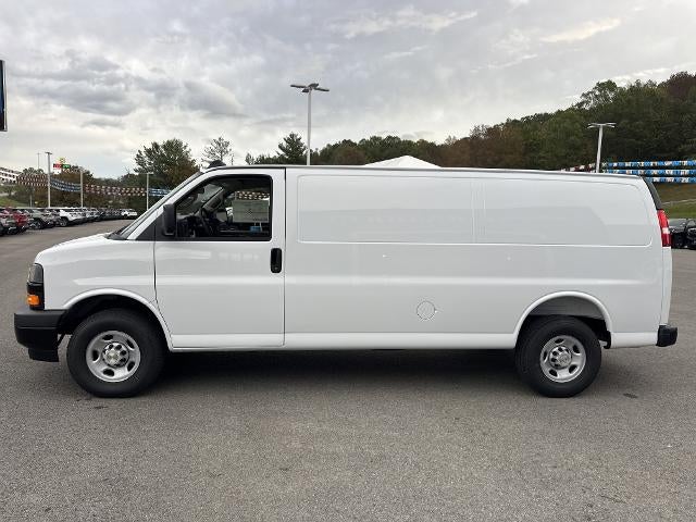 2025 Chevrolet Express Cargo 2500 Base