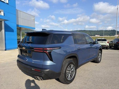 2024 Chevrolet Traverse LS