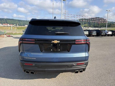 2024 Chevrolet Traverse LS