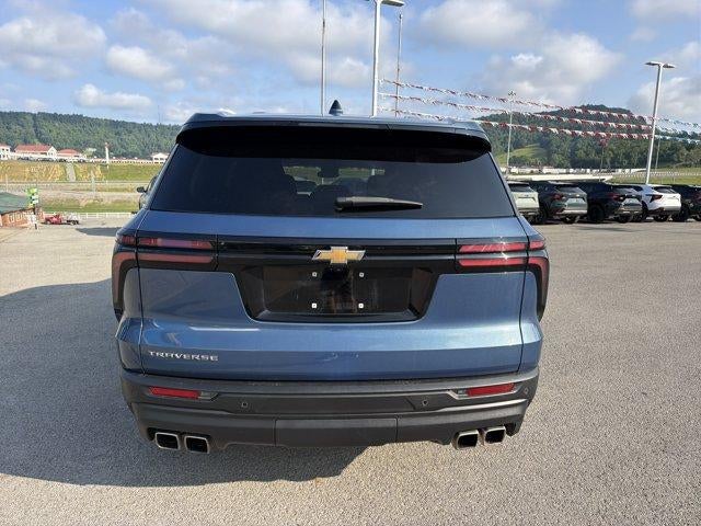 2024 Chevrolet Traverse LS