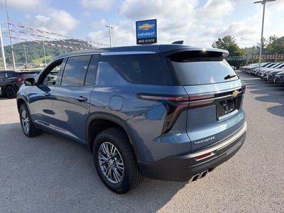 2024 Chevrolet Traverse LS