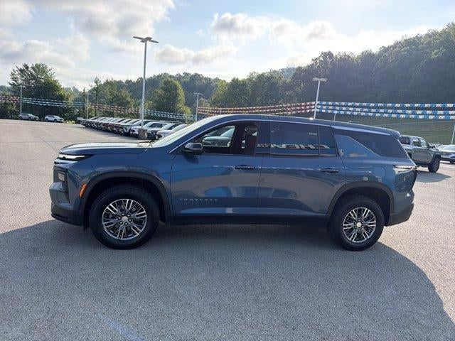 2024 Chevrolet Traverse LS