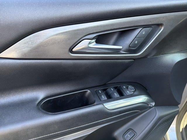 2024 Chevrolet Traverse LS