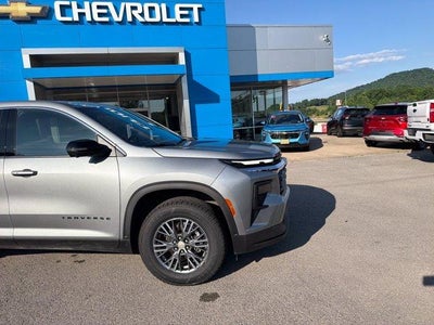2024 Chevrolet Traverse LS