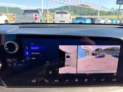 2024 Chevrolet Traverse LS