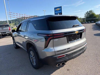 2024 Chevrolet Traverse LS
