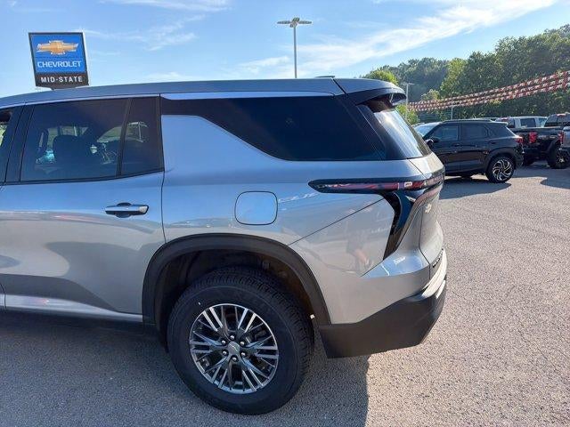 2024 Chevrolet Traverse LS