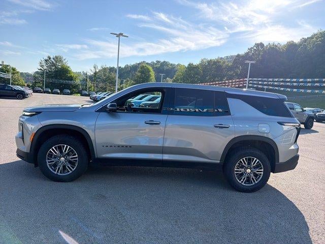2024 Chevrolet Traverse LS