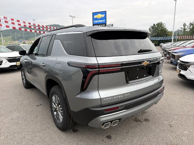 2027 Chevrolet Traverse LT - Photo 7