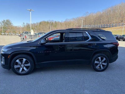 2022 Chevrolet Traverse LT Leather