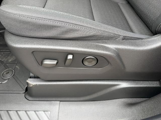 2027 Chevrolet Suburban LS