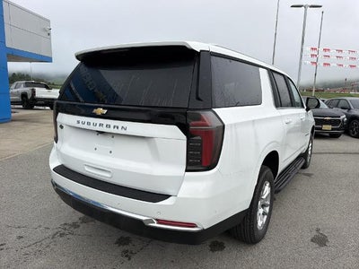 2027 Chevrolet Suburban LS