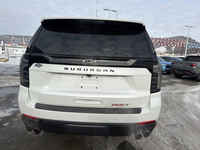 2025 Chevrolet Suburban RST