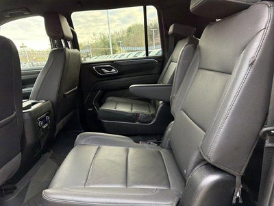 2022 Chevrolet Suburban LT