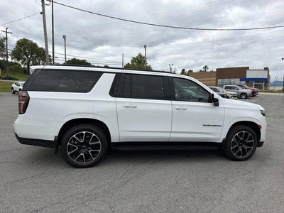 2024 Chevrolet Suburban RST