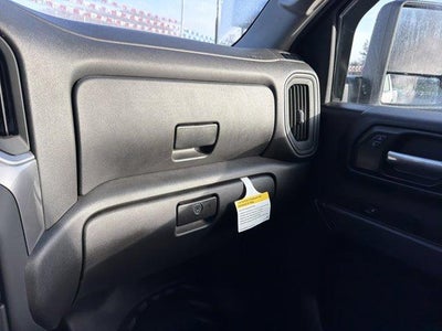 2025 GMC Sierra 2500 HD Pro