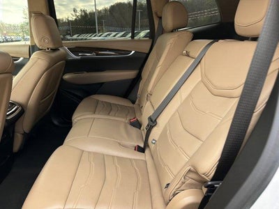 2023 Cadillac XT6 Premium Luxury