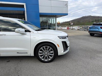 2023 Cadillac XT6 Premium Luxury
