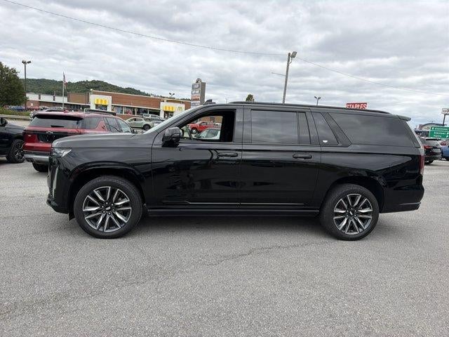 2022 Cadillac Escalade ESV Sport