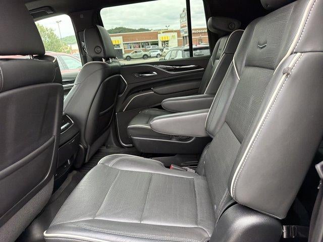 2022 Cadillac Escalade ESV Sport