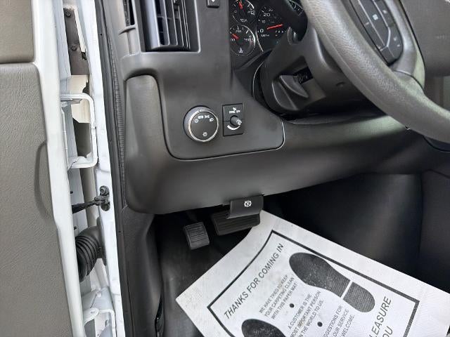 2026 Chevrolet Express Cutaway 3500 Base