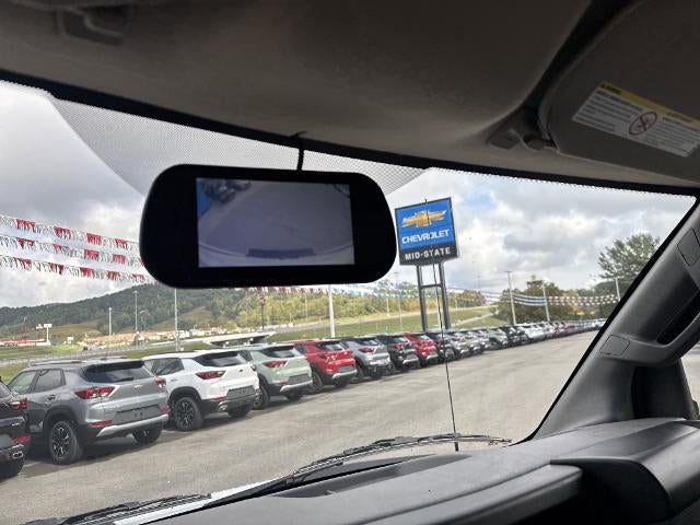 2025 Chevrolet Express Cutaway 3500 Base