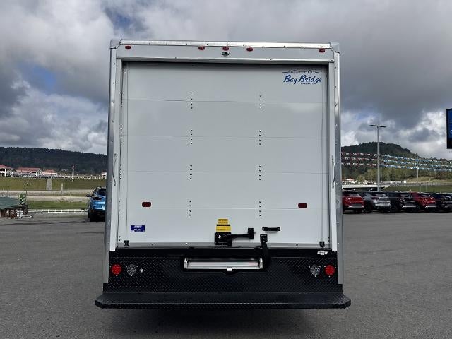 2025 Chevrolet Express Cutaway 3500 Base