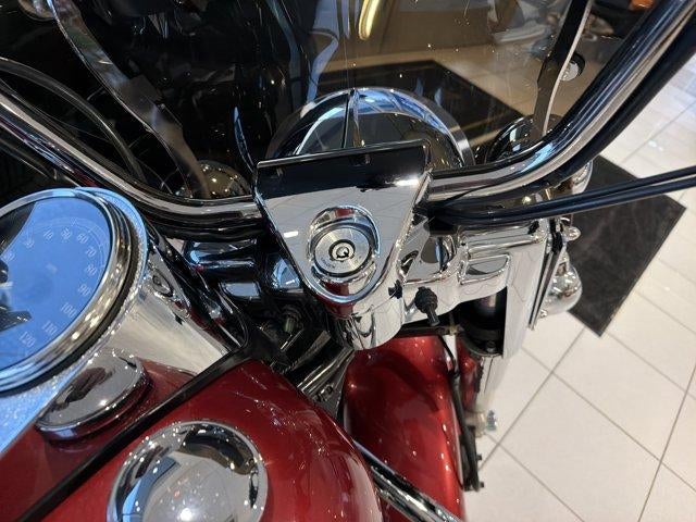 2006 HARLEY DAVIDSON ROAD KING Base