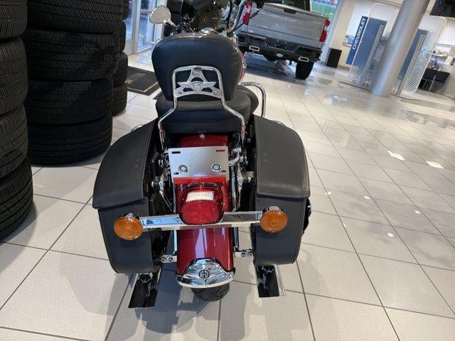 2006 HARLEY DAVIDSON ROAD KING Base