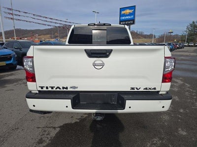 2023 Nissan Titan SV