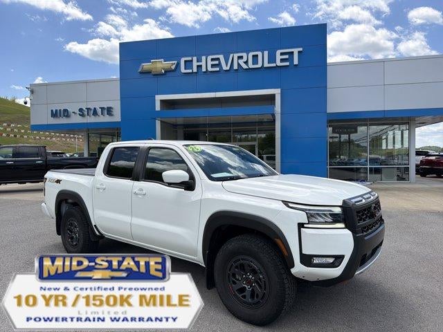 2025 Nissan Frontier PRO-4X Crew Cab 4X4's photo