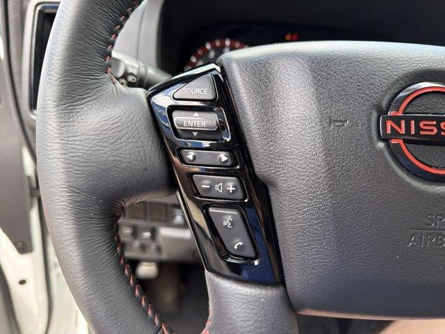 2025 Nissan Frontier Crew Cab PRO-4X 4x4