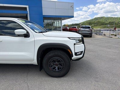 2025 Nissan Frontier Crew Cab PRO-4X 4x4