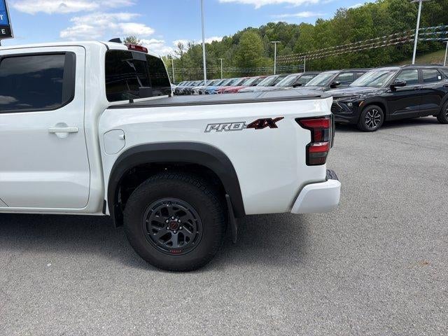 2025 Nissan Frontier Crew Cab PRO-4X 4x4