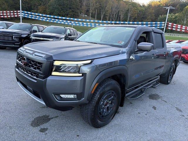 2025 Nissan Frontier Crew Cab Long Bed PRO-4X 4x4