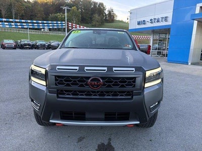2025 Nissan Frontier Crew Cab Long Bed PRO-4X 4x4