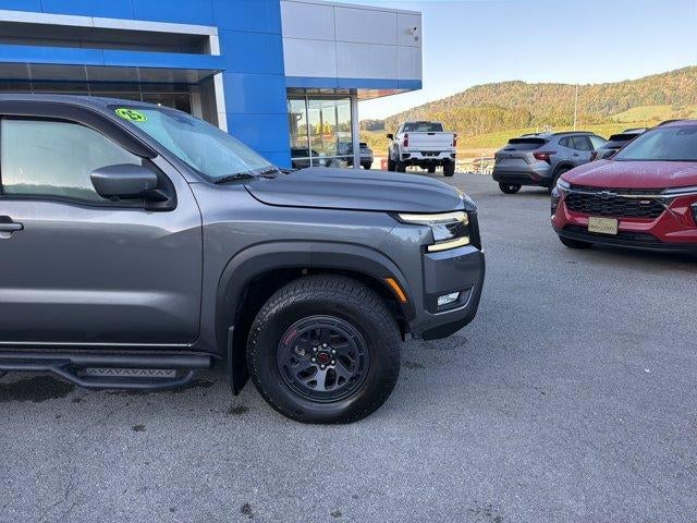2025 Nissan Frontier Crew Cab Long Bed PRO-4X 4x4