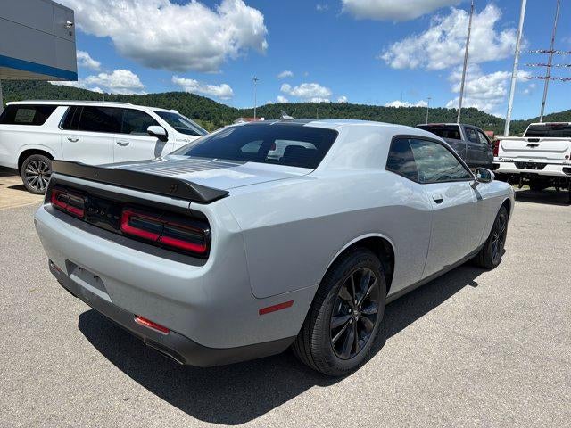 2020 Dodge Challenger SXT AWD