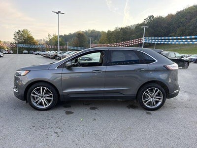2023 Ford Edge Titanium