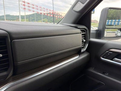 2025 Chevrolet Silverado 3500 HD LT