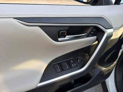 2020 Toyota RAV4 Limited