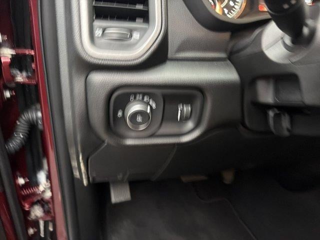 2024 RAM 3500 Tradesman Crew Cab 4x4 6'4" Box