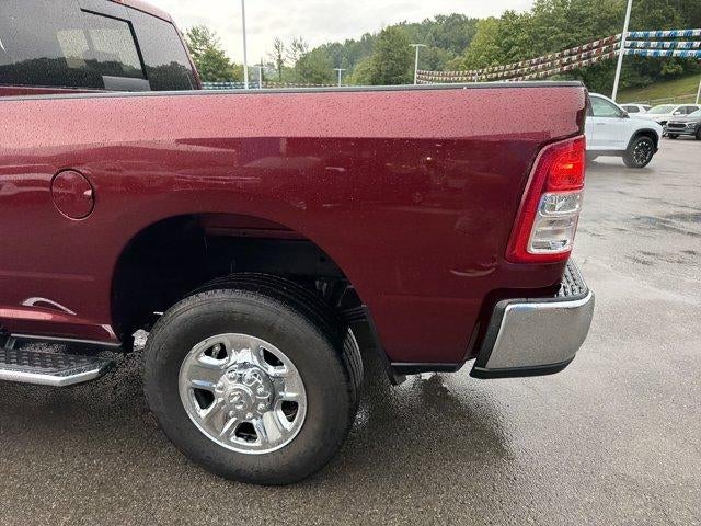 2024 RAM 3500 Tradesman Crew Cab 4x4 6'4" Box